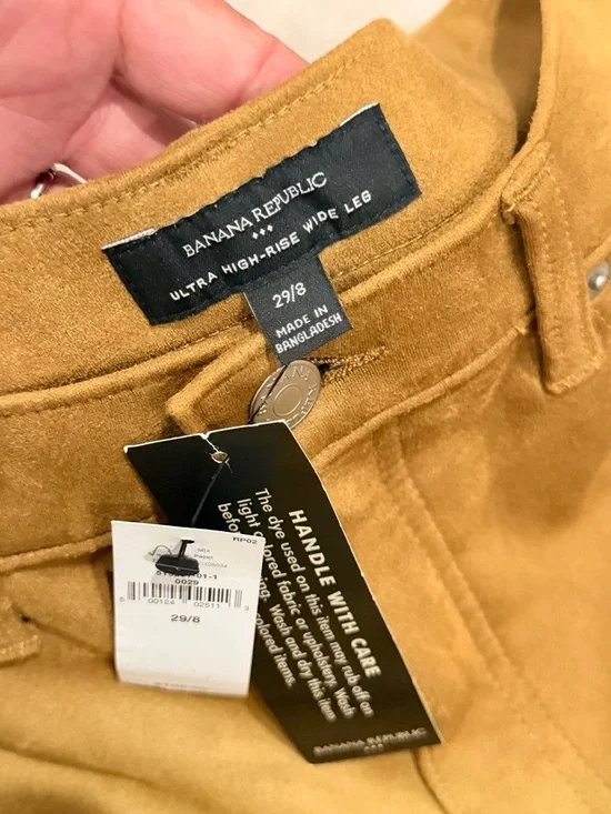 Banana Republic Women’s Ultra High Rise Wide-Leg Suede Pants in Camel Size 28 - Picture 4 of 12